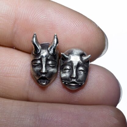 Demon Skull Stud Earrings - Image 4