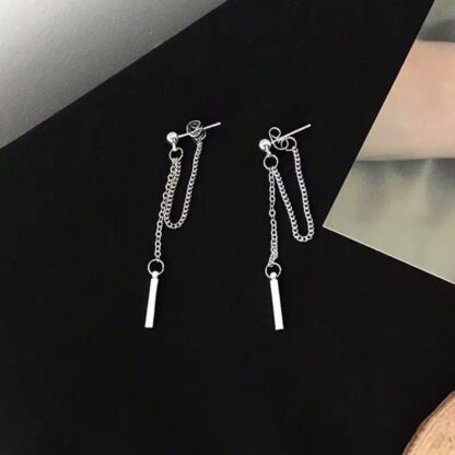 Chain Dangle Earrings - Image 2