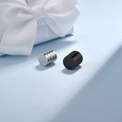 Hip Hop Rock Screw Dumbbell Earrings - Image 3