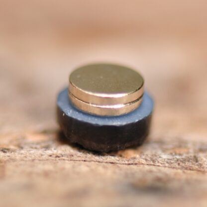 New Cluster Magnetic Earrings - Image 3